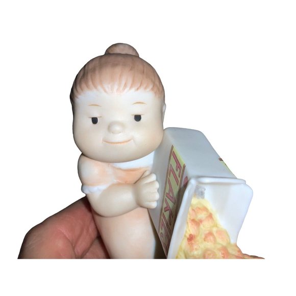 Family Circus Ceramic Figurine Clay In Mind DOLLY’S HELPING - Picture 7 of 8